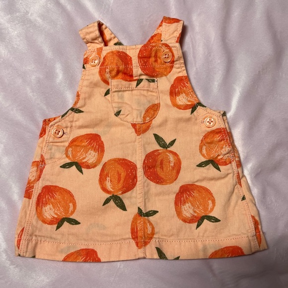 Feeling Peachy! 🍑 - Picture 8 of 9